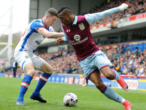 Supporting image for story: Aston Villa handed Jonathan Kodjia injury boost