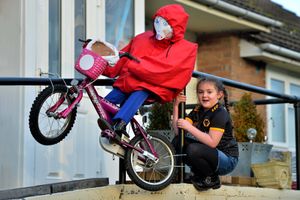 River-Ace Williams and her ET with Elliot