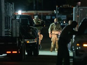 Supporting image for story: Trump administration asks court to allow deployment of National Guard in Chicago