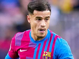 Supporting image for story: Aston Villa sign Barcelona's Philippe Coutinho on six month loan deal