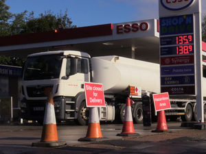 Supporting image for story: Ministers 'asleep at the wheel' over fuel supply crisis, says MP