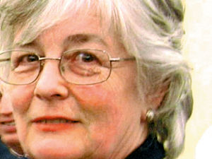 Supporting image for story: Escaping to the country can be a dodgy dream