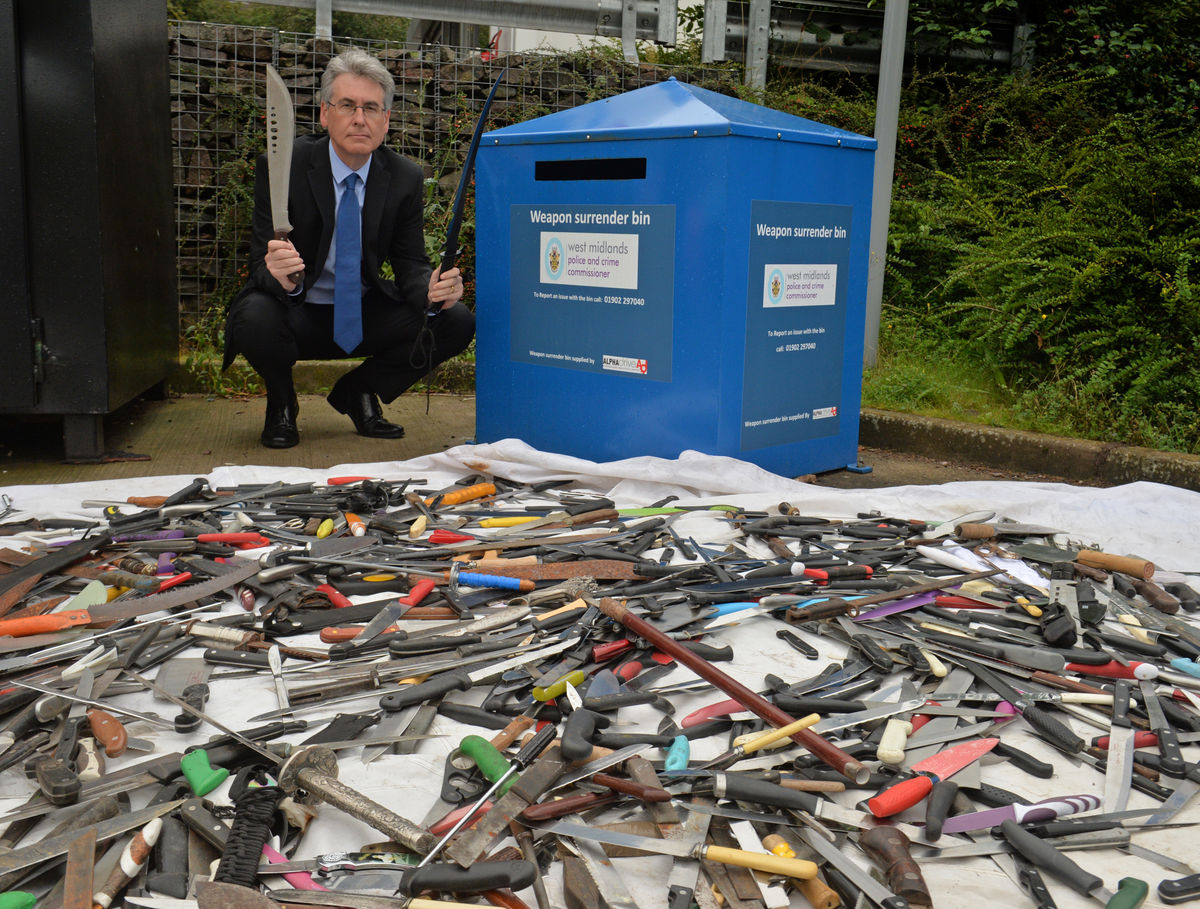 Ronans Law: Nine horrific images of blades, guns and knuckle dusters taken from the streets as new ban comes into effect