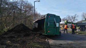 The trailer was full of compost