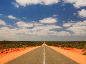 Supporting image for story: Boy, 12, drives 800 miles across Australia before being spotted by police