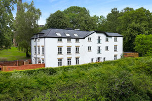 Lorne House offers a choice of two-bedroom apartments, close to Lichfield city centre