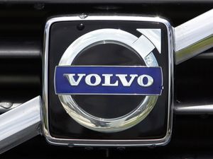 Supporting image for story: Volvo Cars cutting 3,000 jobs to reduce costs