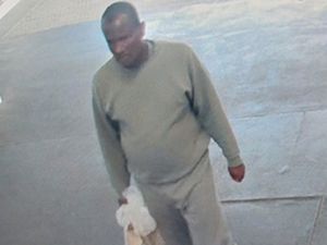 Supporting image for story: Migrant sex offender mistakenly released from prison arrested