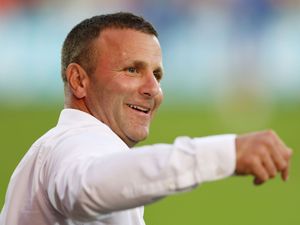 Supporting image for story: Hull KR coach Willie Peters: League Leaders’ Shield ‘reward for our consistency’