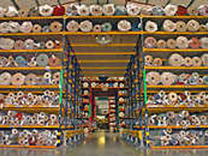 Supporting image for story: Carpet firm wearing well