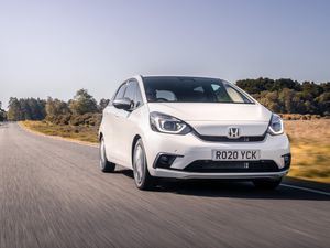 Supporting image for story: Electrified vehicle ‘knowledge gap’ is preventing many motorists from making switch, says research