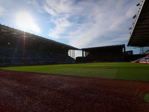 Supporting image for story: Aston Villa owners reduce share in Portuguese club 