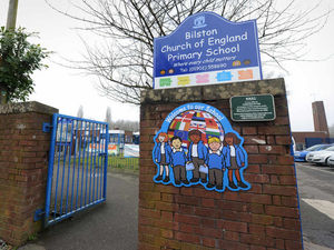 Supporting image for story: Children locked indoors after Wolverhampton primary school gun scare