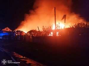 Supporting image for story: Russian strike kills five, including toddler, hours after Trump calls Putin