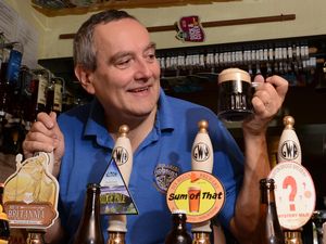 Supporting image for story: Telford landlord marks 25th anniversary with return of socially distanced quiz