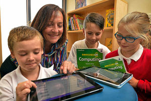 Supporting image for story: Less play, more computer programs for primary school pupils