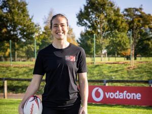 Supporting image for story: The ultimate goal – Emily Scarratt dreaming of World Cup win on English soil