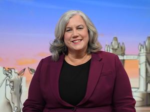 Supporting image for story: Minister blames ‘shifting sands’ amid criticism of pre-Budget ‘fiscal fandango’