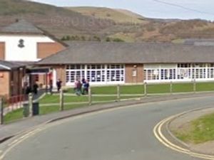 Supporting image for story:  Pressure on school finances partly due to surplus spaces