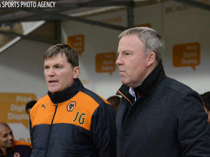 Supporting image for story: Kenny Jackett criticises Wolves for gifting win to Leeds