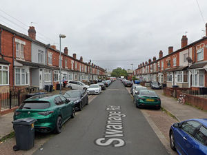 Supporting image for story: Murder investigation launched following Birmingham stabbing