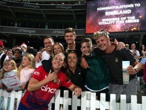 Supporting image for story: Awesome Alice Capsey keeps the Ashes alive for England Women