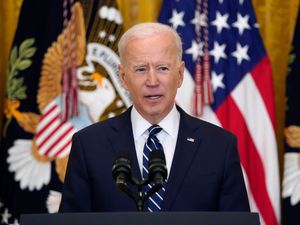 Supporting image for story: Joe Biden doubles vaccine target for first 100 days in office