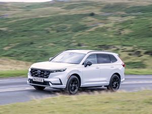 Supporting image for story: UK Drive: Honda’s flagship CR-V gets bigger and more luxurious