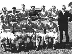 Supporting image for story: Bilston want to bring the old boys to book
