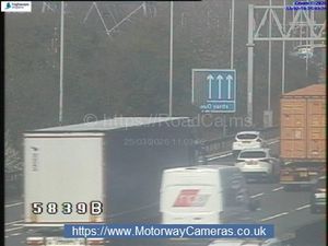 Supporting image for story: Delays on M6 southbound near Walsall after crash