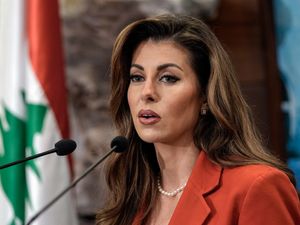 Supporting image for story: US draws ‘red line’ over including Hezbollah in Lebanese government, envoy says