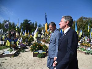 Supporting image for story: Blinken visits Kyiv to show support for Ukraine’s bid to push out Russian forces