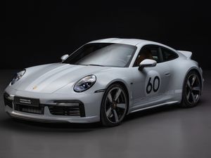 Supporting image for story: Porsche 911 Classic reveals heritage-inspired limited-edition model