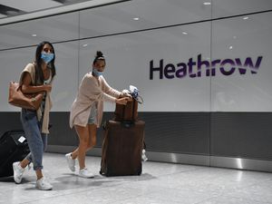 Supporting image for story: Jobs at risk as Heathrow begins consulting with unions over pay cuts