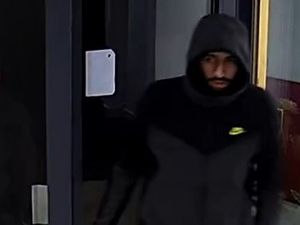 Supporting image for story: Police release image of man they want to speak with after an assault in Birmingham