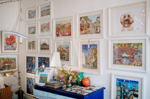 Lyn also enjoys making portraits of pets