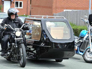 Supporting image for story: Harley Davidson hearse tribute to popular biker