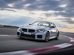 Supporting image for story: BMW’s M2 CS returns with bold look and high-performance tweaks