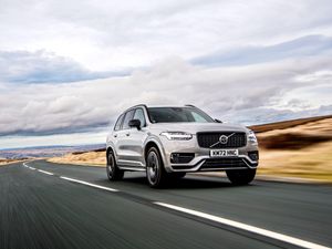 Supporting image for story: UK Drive: Can Volvo’s XC90 remain top of the seven-seater pile?