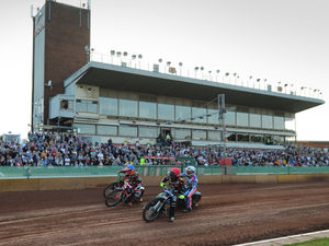 Supporting image for story: Wolverhampton speedway heroes return to the track