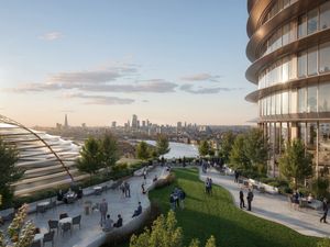 Supporting image for story: US banks announce UK expansion in ‘commitment’ to economy post-Budget