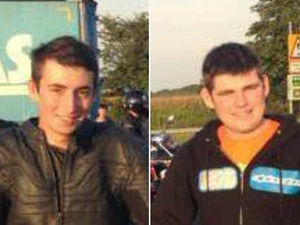 Supporting image for story: 'Unbelievably brave': Grieving mother praises rescue bid for pair trapped in burning car