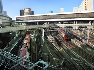 Supporting image for story: 100 extra trains for the Midlands each day under £1.5 billion rail scheme