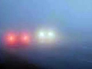 Supporting image for story: Shropshire weather: Warning for drivers as dense and freezing fog forecast