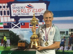 Supporting image for story: England seniors win the World Cup