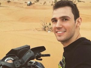 Supporting image for story: Wolves' new Brazilian striker: Who is Leo Bonatini?