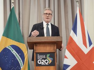 Supporting image for story: Putin’s ‘irresponsible nuclear rhetoric’ will not deter UK support for Ukraine