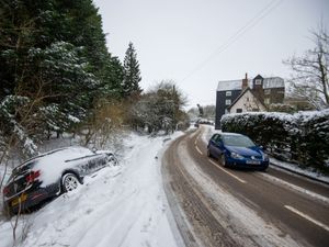 Supporting image for story: Snow and ice bring disruption to parts of UK as people warned not to travel