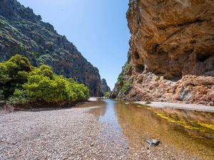 Supporting image for story: Body found in search for second British hiker on Spanish island of Majorca