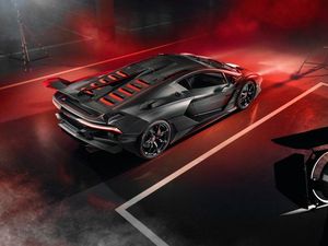 Supporting image for story: Lamborghini’s racing arm unveils extreme one-off SC18